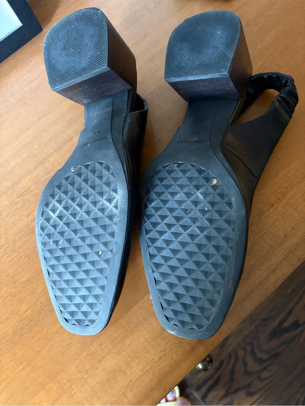 AEROSOLES Black Slingback Block Heels
